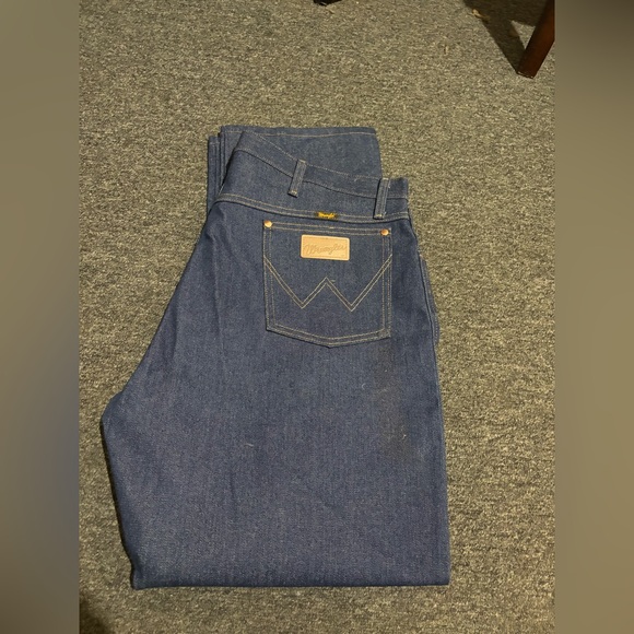 Wrangler Blue Bootcut Jeans with Rigid Denim - NWOT - Picture 2 of 12